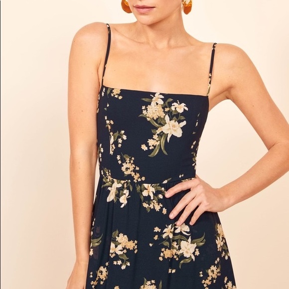 Reformation Rosehip Dress - Picture 2 of 8